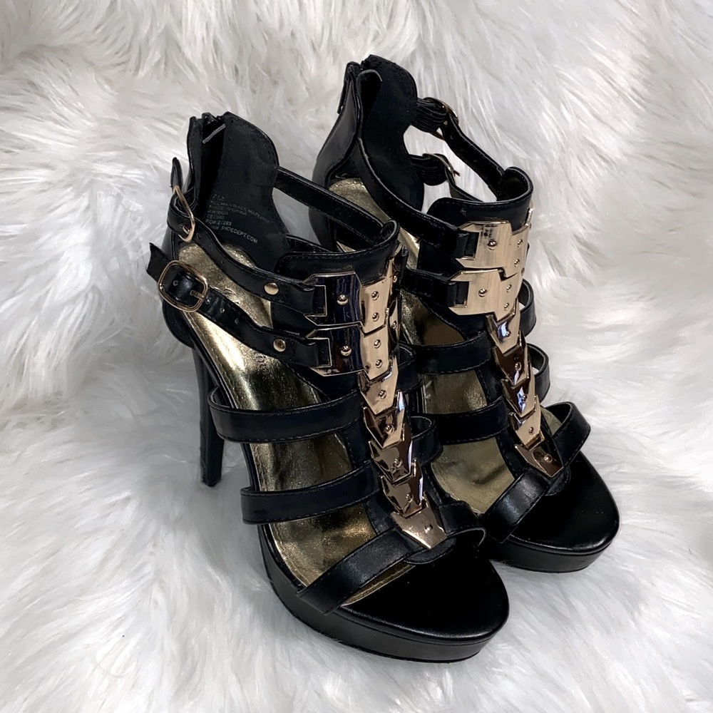 John Romaine Platform Heel